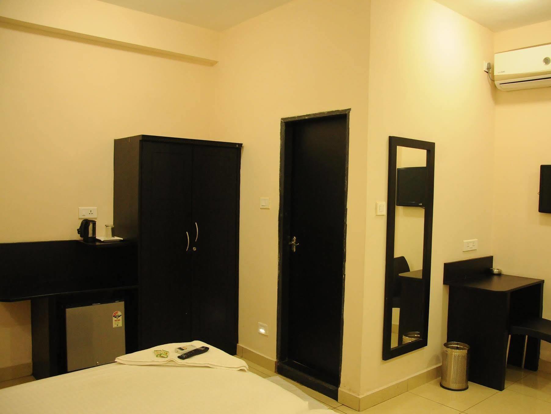 Hotel Sri Krishna Residency Udupi Eksteriør bilde